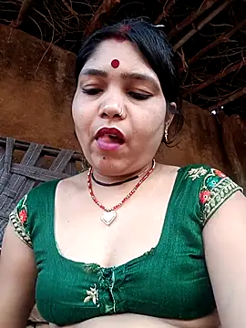 Priya tyagi online show from October 2025 09:15:01 AM