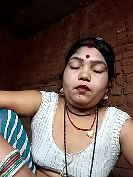 Priya tyagi online show from October 2025 10:07:01 PM