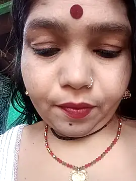 Priya tyagi online show from October 2025 06:54:02 AM