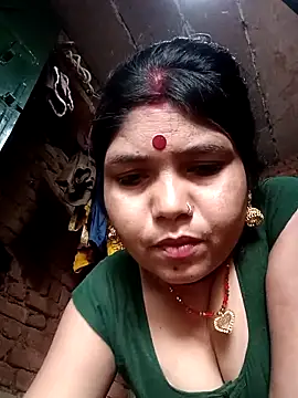 Priya tyagi online show from October 2025 10:57:02 AM