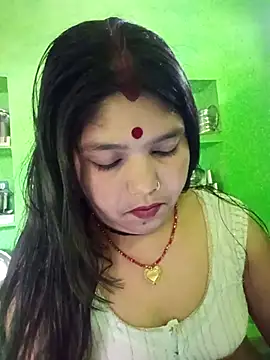 Priya tyagi online show from October 2025 10:38:01 AM