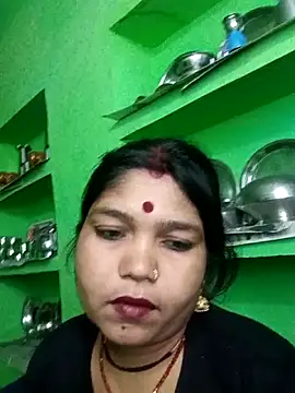 Priya tyagi online show from October 2025 08:11:02 PM