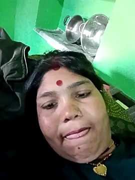 Priya tyagi online show from October 2025 06:58:02 AM