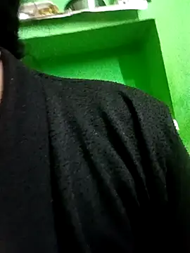 Priya tyagi online show from October 2025 11:06:02 AM