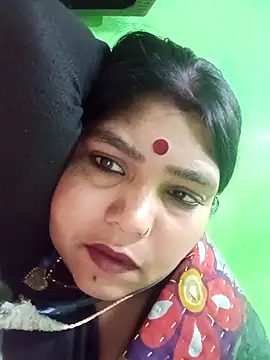 Priya tyagi online show from October 2025 11:12:02 PM