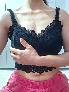 Mlemmz online show from May 2026 10:38:02 PM