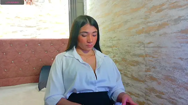 Snapshot of Aurora_jones11 chatting on September 2025 03:43:01 AM Aurora jones11 online show from September 2025 03:43:01 AM