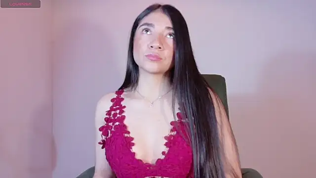 Snapshot of Aurora_jones11 chatting on October 2025 02:41:01 AM Aurora jones11 online show from October 2025 02:41:01 AM