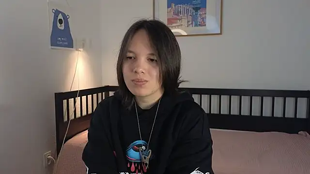 Snapshot of CamelliaDuford chatting on September 2025 04:34:02 AM CamelliaDuford online show from September 2025 04:34:02 AM