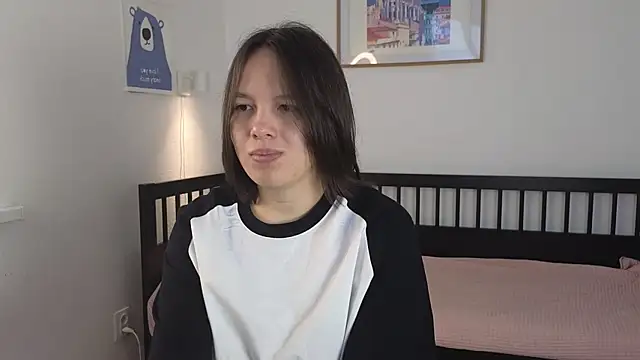 Snapshot of CamelliaDuford chatting on September 2025 04:45:01 AM CamelliaDuford online show from September 2025 04:45:01 AM