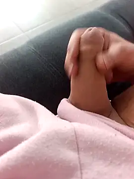 kirikou0644 online show from March 2026 04:24:02 PM