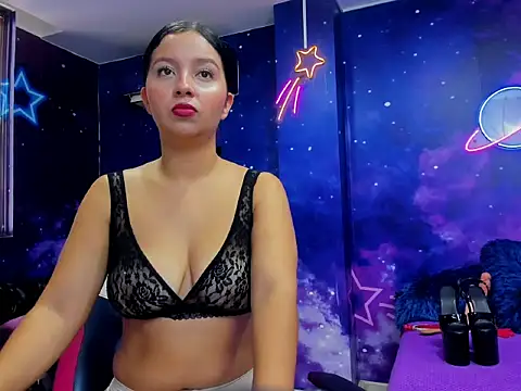 Thalia Cortea online show from October 2025 02:49:01 PM