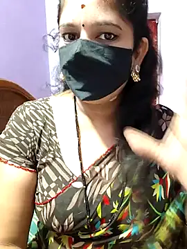 luci-queen online show from September 2025 04:44:01 AM