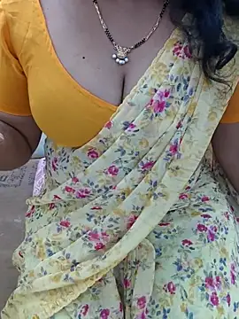 luci-queen online show from June 2026 06:23:01 AM