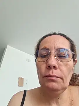 nohak model online show from October 2025 01:43:02 PM