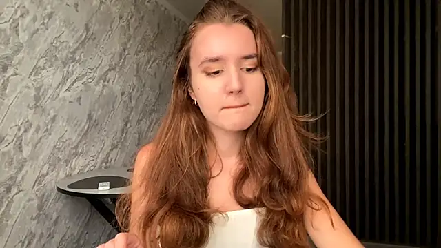 Anna Dominator online show from September 2025 03:11:02 PM