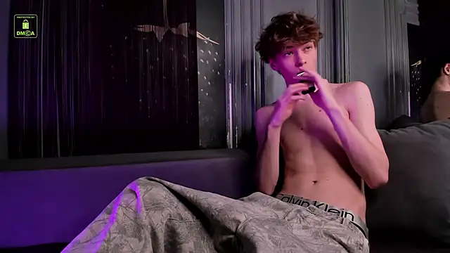 Kevin Garsia online show from November 2025 08:09:01 PM