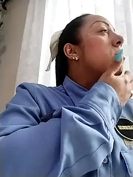 CRISTAL  11 online show from September 2025 01:49:02 PM