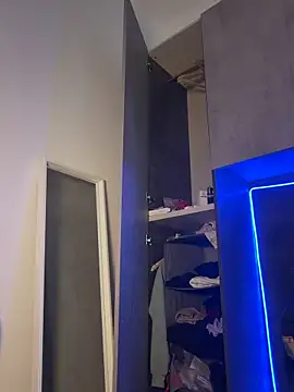 YumiLux online show from March 2026 03:34:01 PM