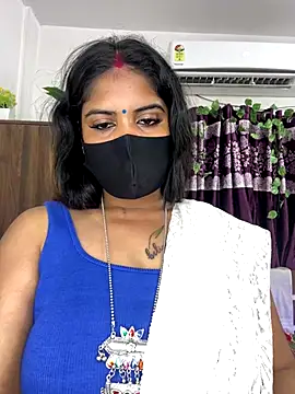 V-Hot-Sweti online show from October 2025 05:10:02 PM