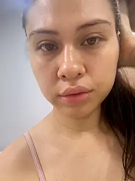 Layla fontainex x online show from June 2026 11:45:02 AM