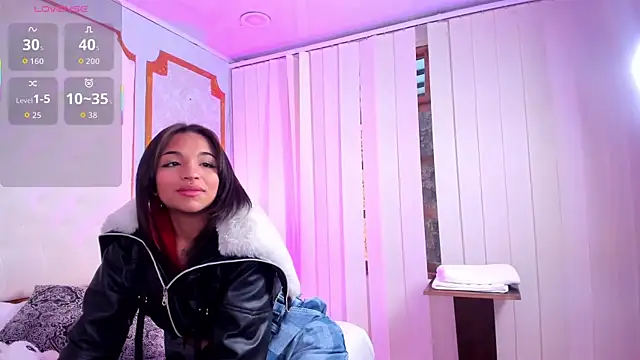 Manelyk evanss  online show from September 2025 11:32:02 AM