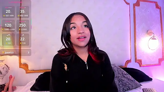 Manelyk evanss  online show from September 2025 11:00:01 AM