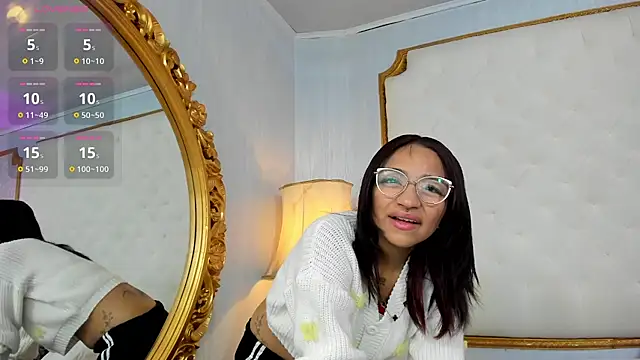 Manelyk evanss  online show from November 2025 11:10:02 AM