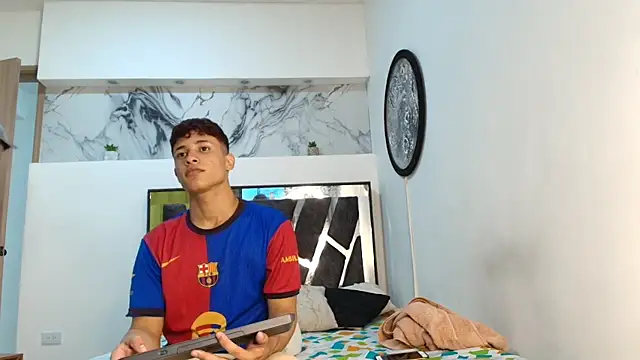 GRETTY BOYS online show from September 2025 01:16:02 AM