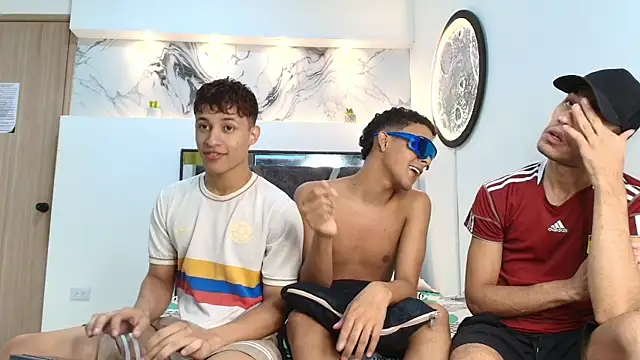 GRETTY BOYS online show from October 2025 07:20:02 AM