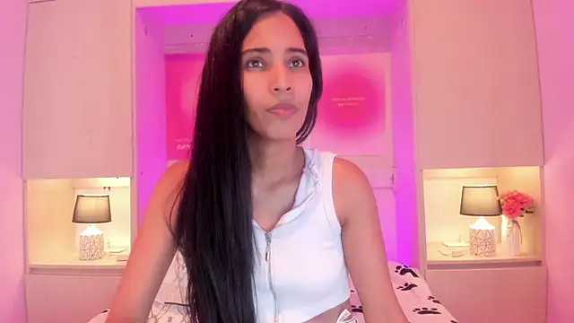 Snapshot of LexxaQueen chatting on October 2025 10:30:01 PM LexxaQueen online show from October 2025 10:30:01 PM