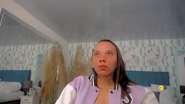 Snapshot of Perla_vonrose chatting on September 2025 12:15:01 PM Perla vonrose online show from September 2025 12:15:01 PM
