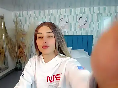 Snapshot of samantha_bliss chatting on October 2025 07:04:02 PM samantha bliss online show from October 2025 07:04:02 PM