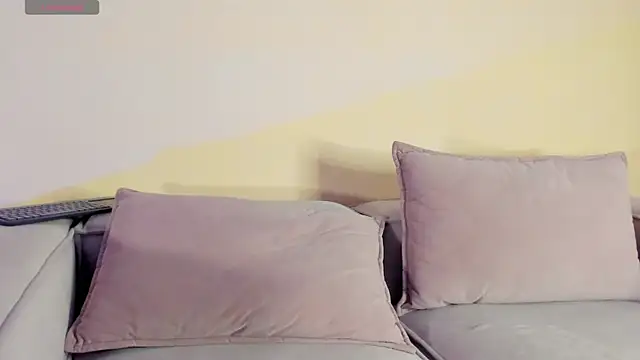 Vahl - online show from September 2025 02:38:02 AM