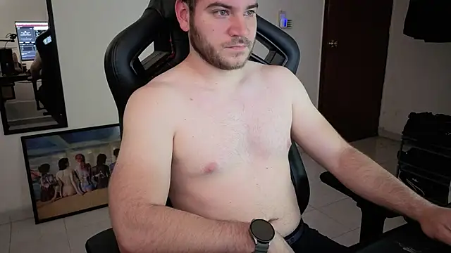 Paul00474 online show from September 2025 01:13:01 PM