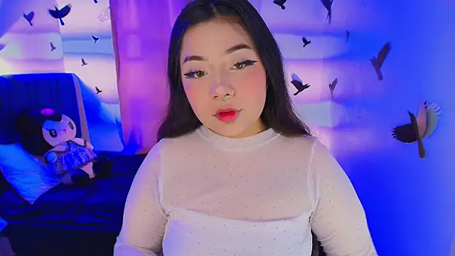 annie-russel online show from October 2025 12:18:02 AM