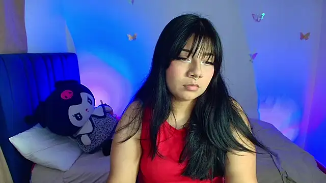 annie-russel online show from March 2026 02:06:02 AM