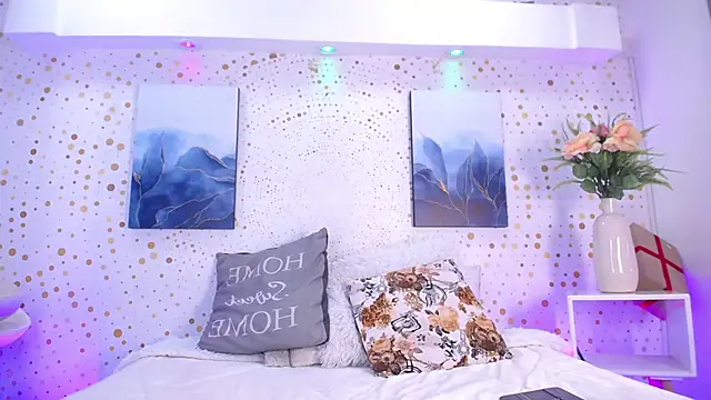 Emily Vaughan online show from January 2026 03:10:02 AM