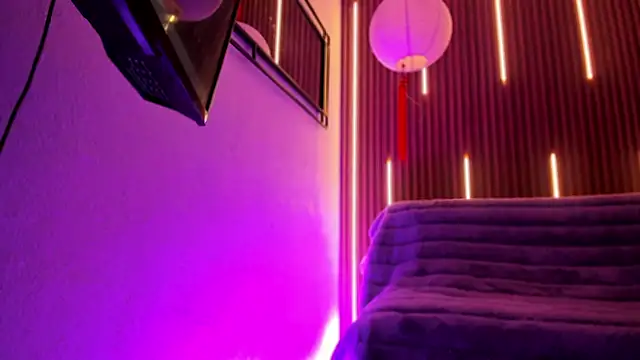 ArianaSantana online show from December 2025 12:56:02 PM