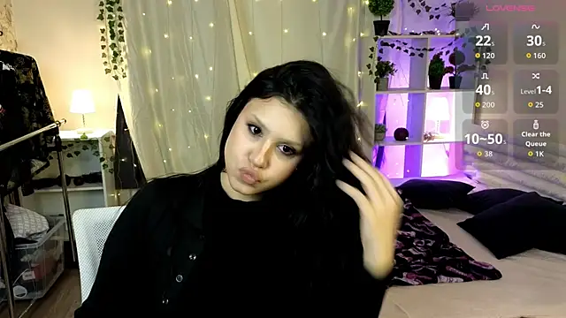 Snapshot of Nicole_Parshikova chatting on October 2025 10:27:01 AM Nicole Parshikova online show from October 2025 10:27:01 AM