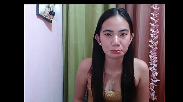 Snapshot of Shy_SexyLady chatting on October 2025 12:27:01 PM Shy SexyLady online show from October 2025 12:27:01 PM