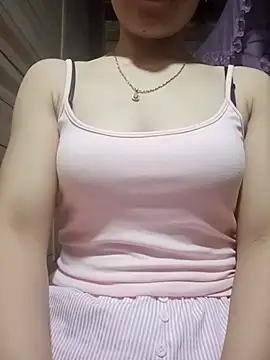 LucyyLy online show from June 2026 11:04:02 PM