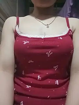 LucyyLy online show from July 2026 10:45:01 AM