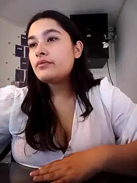 ValentinaDeLuna online show from September 2025 06:13:02 AM
