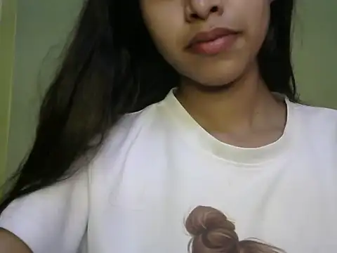 Snapshot of Ritu9 chatting on October 2025 04:46:02 AM Ritu9 online show from October 2025 04:46:02 AM