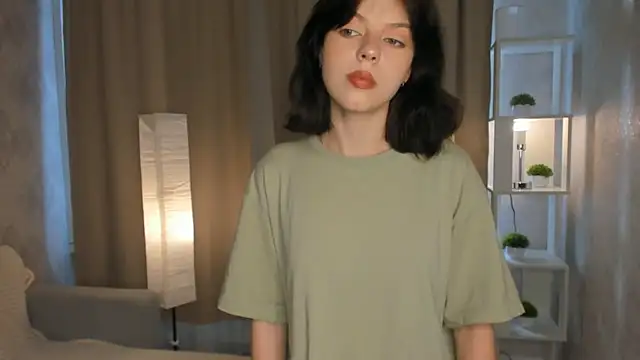 Snapshot of HarrietHoda chatting on September 2025 04:01:01 AM HarrietHoda online show from September 2025 04:01:01 AM