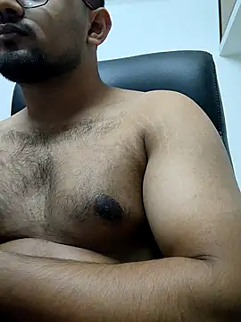 Snapshot of Rockky79 chatting on November 2025 06:22:02 PM Rockky79 online show from November 2025 06:22:02 PM