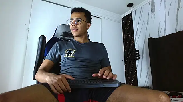 aston xvera online show from November 2025 03:38:01 AM