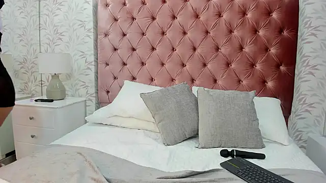 cherry canndy  online show from October 2025 11:55:02 AM