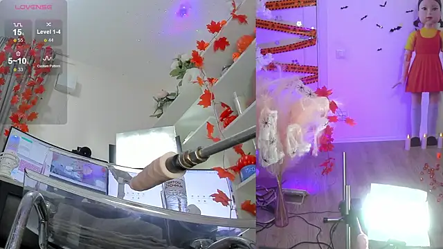 Ur lil bb online show from November 2025 12:04:02 PM